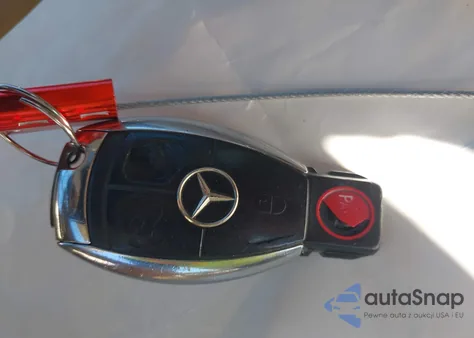 2008 Mercedes-Benz Clk 350 из США, поврежденный, VIN WDBTJ56H98F237355